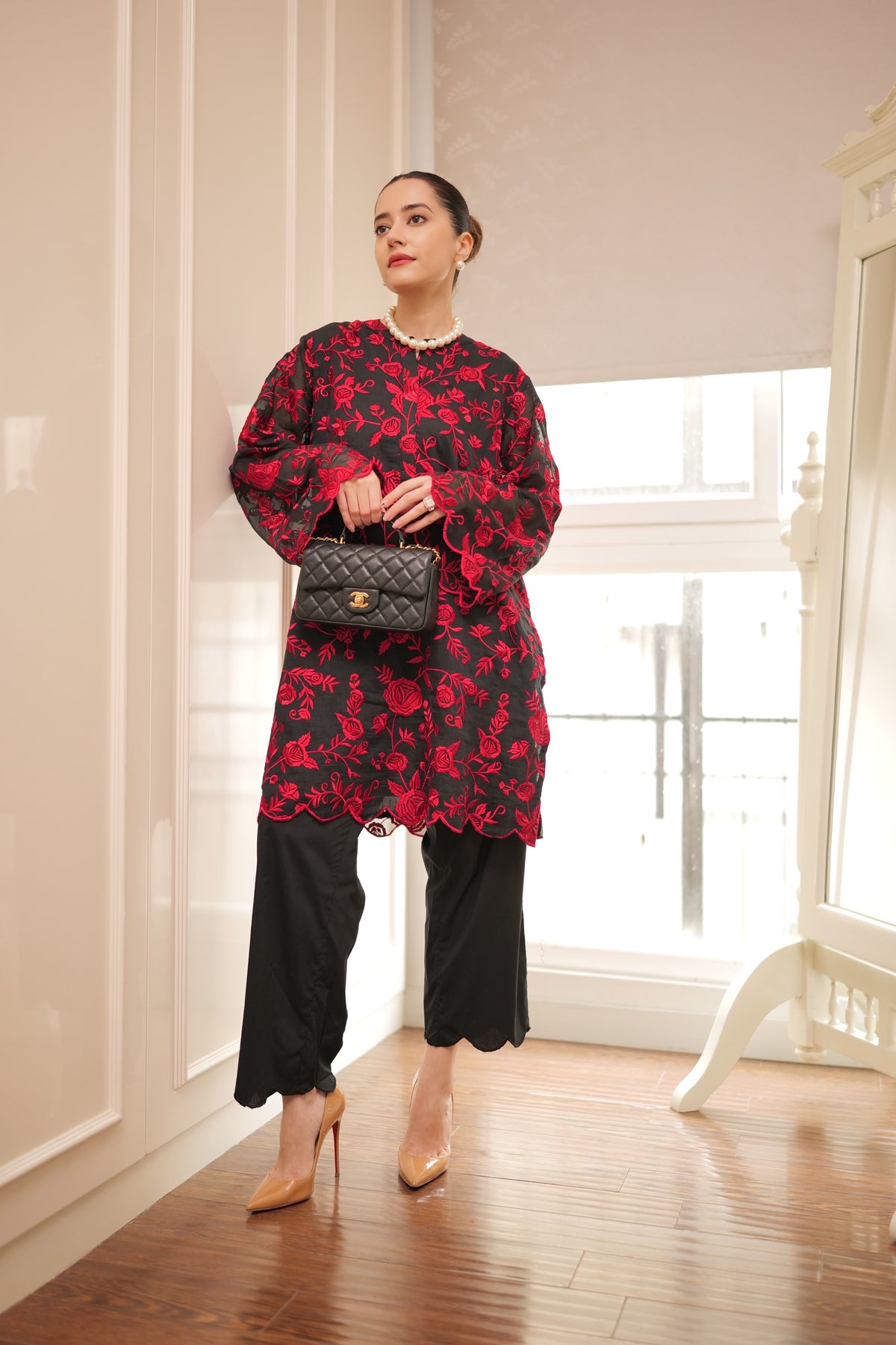 Red Embroidered Kurta Pants Set