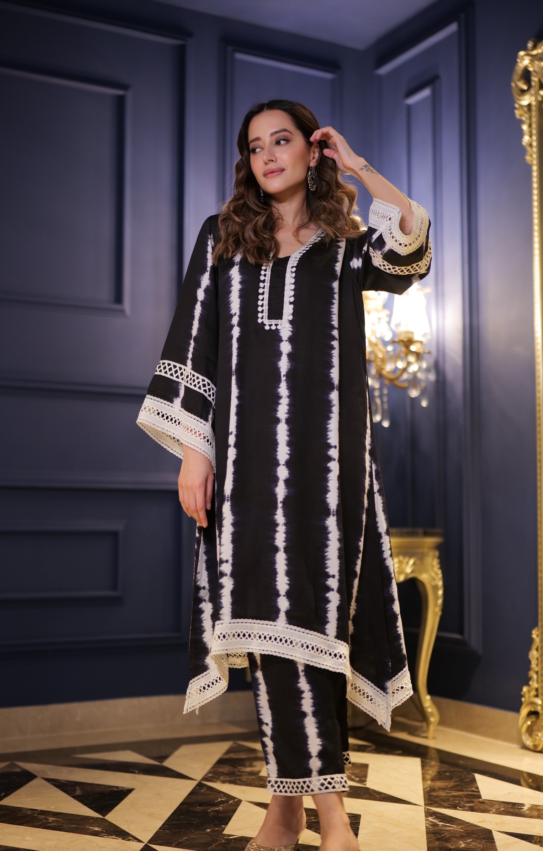 Black Tie Dye Kurta Pants Suit Set