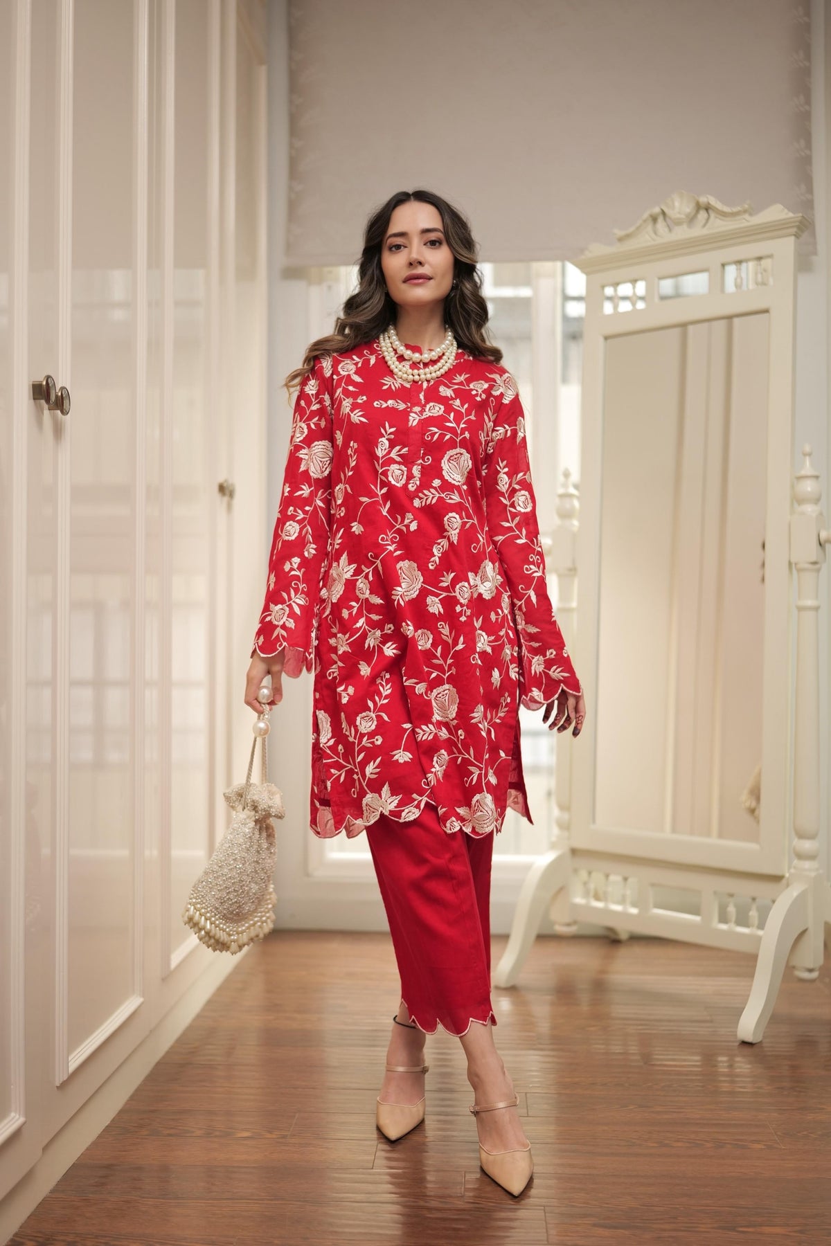 Red and White Embroidered Kurta Pants Set