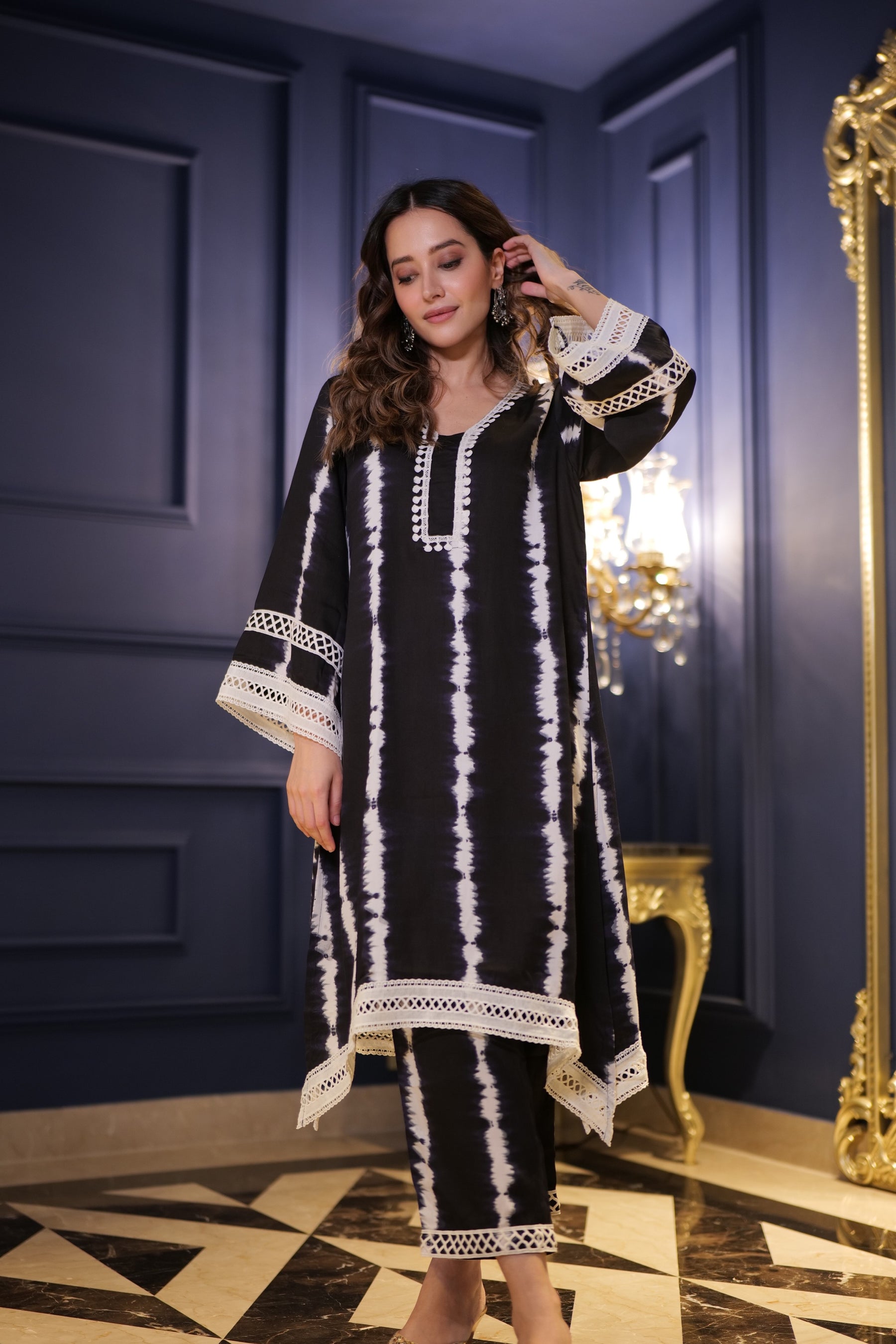 Black Tie Dye Kurta Pants Suit Set